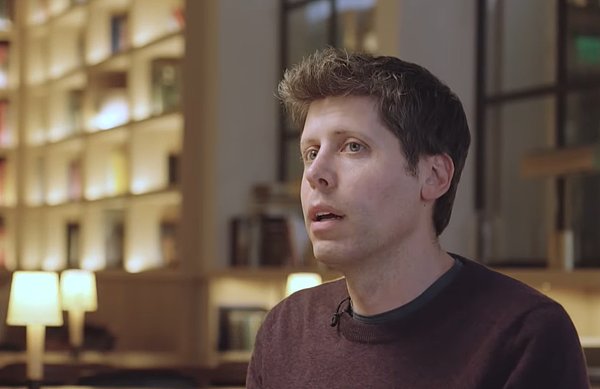 Altman 复盘 OpenAI 最艰难一年